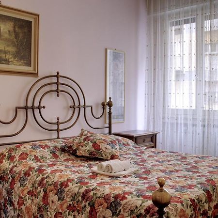 Апартаменты Grandma'S House Флоренция Экстерьер фото